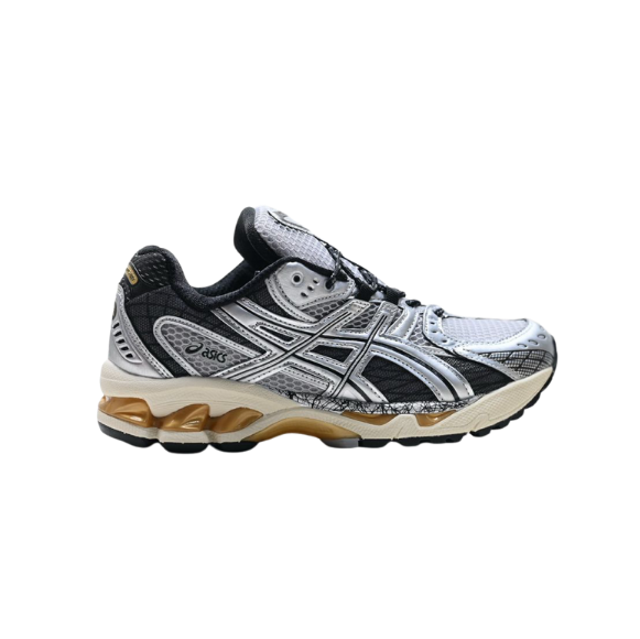 Wear Vista® Black Sneaker