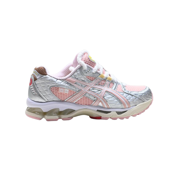 Wear Vista® Black Sneaker