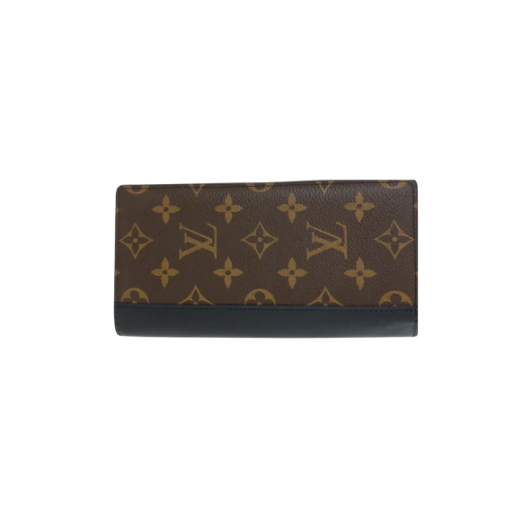 WearVista ®️ wallet