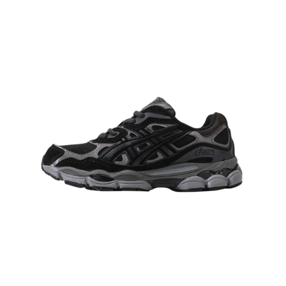 Wear Vista® Black Sneaker